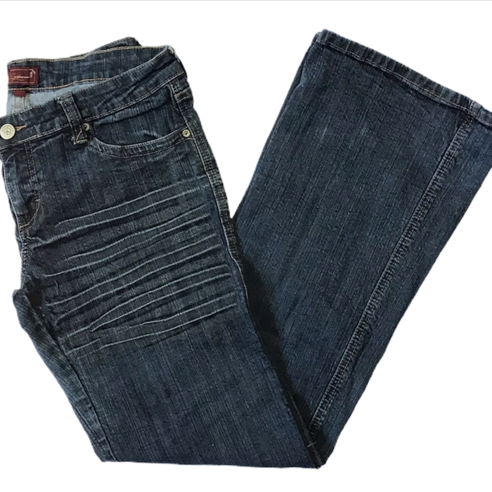 Underground Soul Juniors Size 13 Embroidered Pockets Dark Wash Blue Denim Jeans